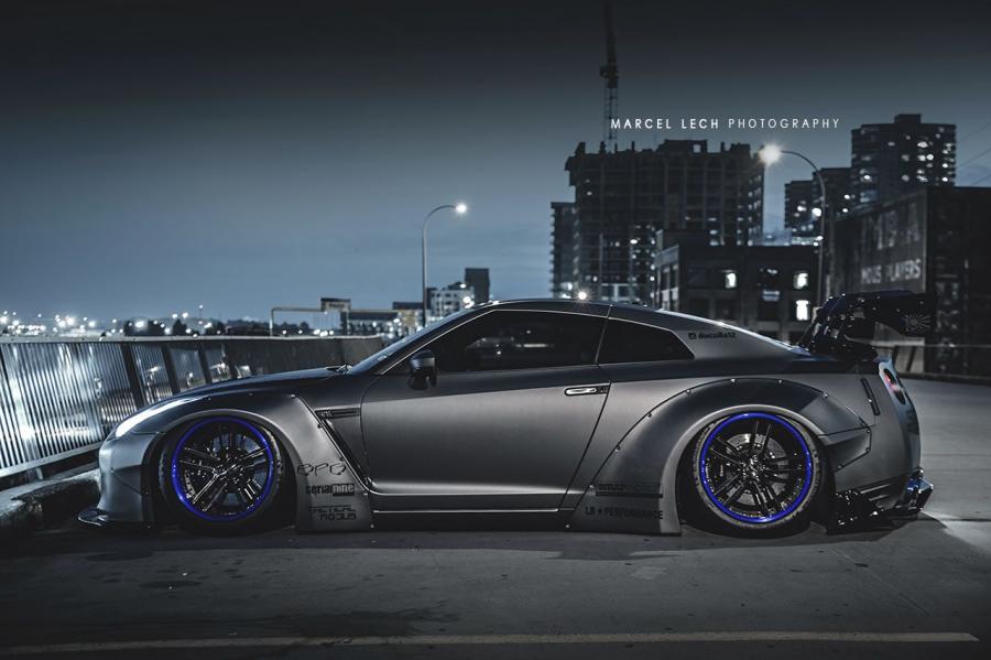  Nissan GT-R by Liberty Walk 2013 года  (фото 17 из 41)